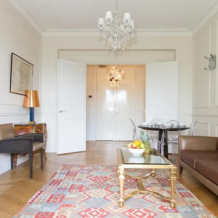 Private Apartment - Eiffel Tower View - Champ De Mars Apartmán Paříž