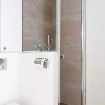 Private Apartment - Eiffel Tower View - Champ De Mars Διαμέρισμα Παρίσι